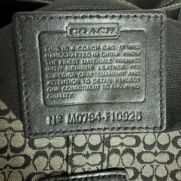 Coach Y2K Soho Hobo Shoulder Bag Small C F10925 - Picture 9 of 9